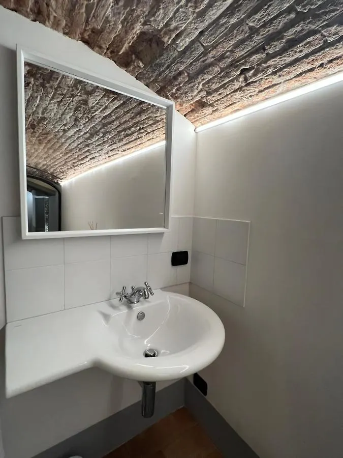 Unique And Antique Apartment Florence Italy
